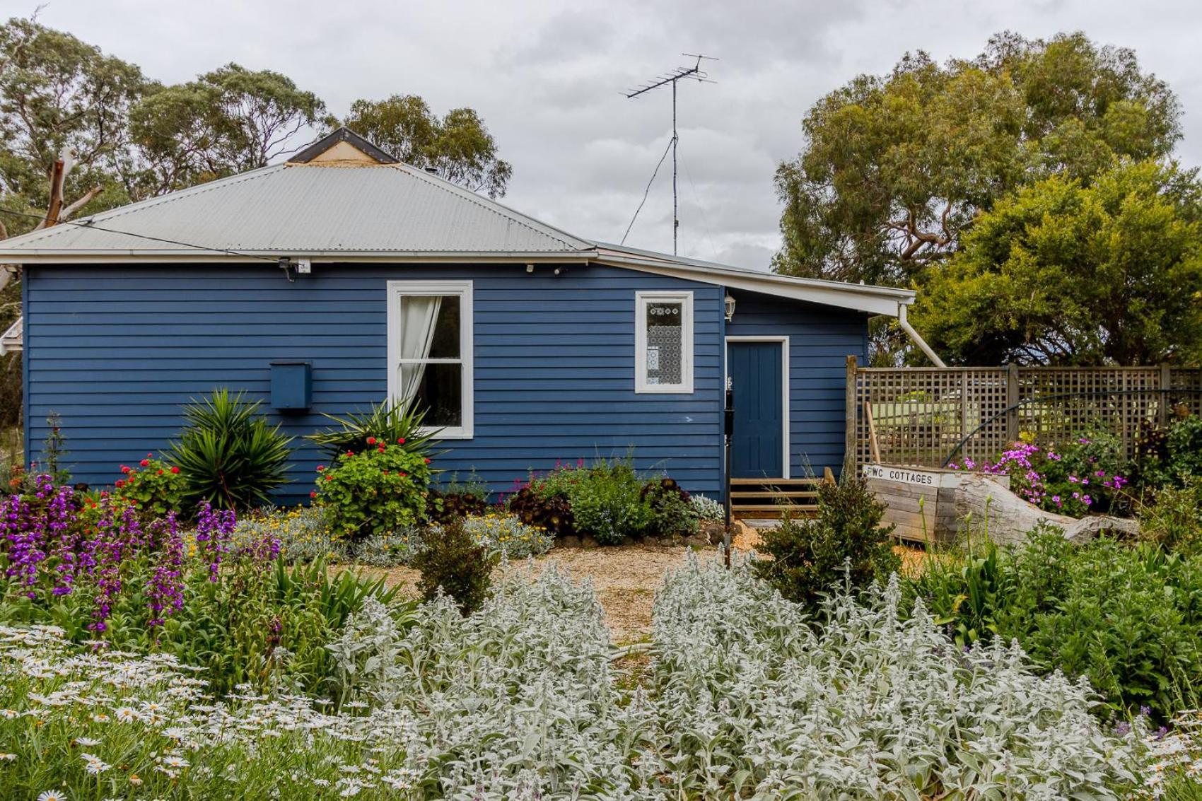 Freshwater Creek Cottages & Farm Stay Торки Экстерьер фото
